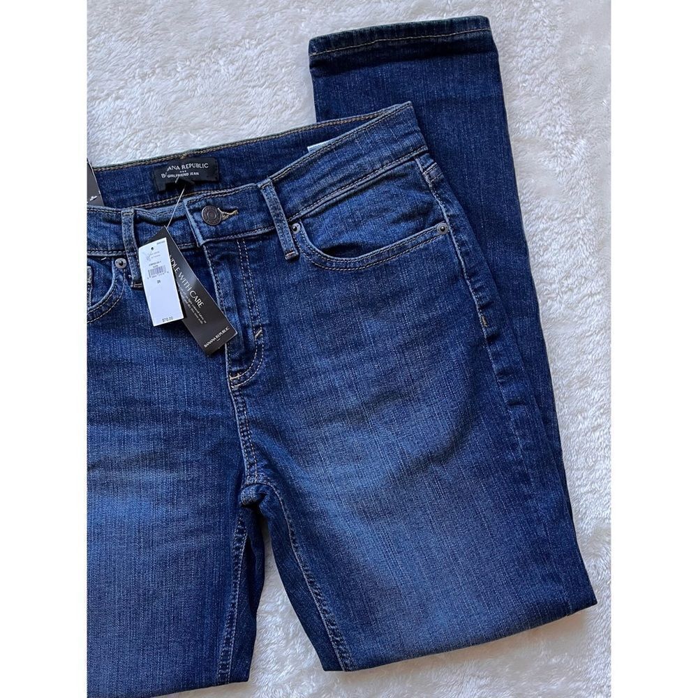 NWT Banana Republic Women's Dark Wash Girlfriend Rolled Hem Jean in 26/2 - Picture 6 of 16